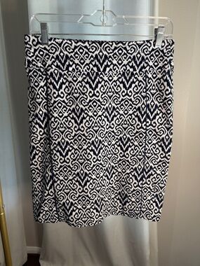 Margaret M Black and White Geometric Pencil Skirt